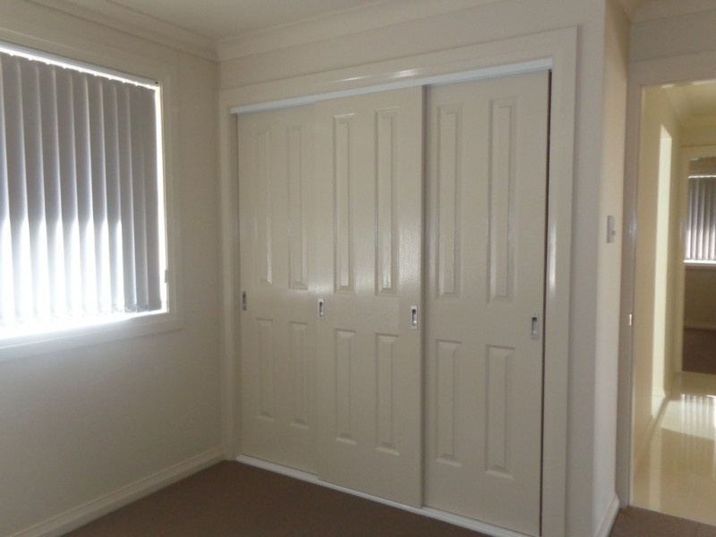 2/8 Lindon Cresent, Kootingal NSW 2352