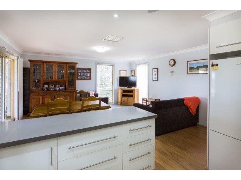 43 Valley Drive, Tamworth NSW 2340