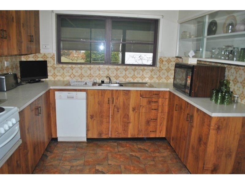 2 Darrell Road, Tamworth NSW 2340