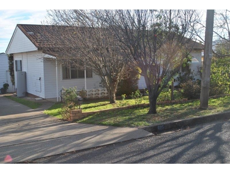 125 Rawson Avenue, Tamworth NSW 2340