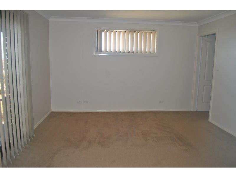 8 Kalinda Place, Tamworth NSW 2340