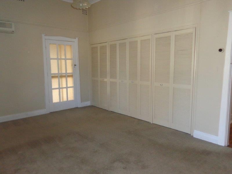 120 Carthage Street, Tamworth NSW 2340