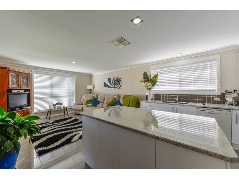 11 Rosella Avenue, Tamworth NSW 2340