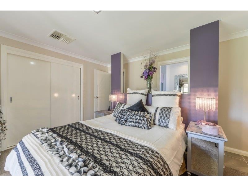 11 Rosella Avenue, Tamworth NSW 2340