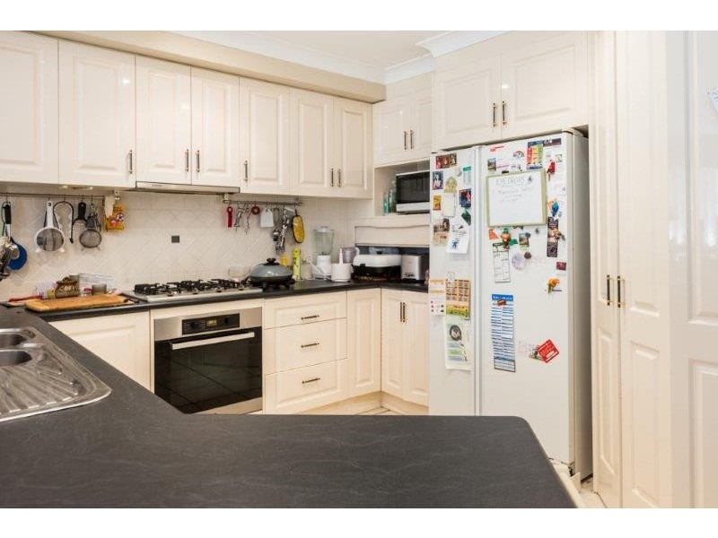 28 The Retreat, Tamworth NSW 2340