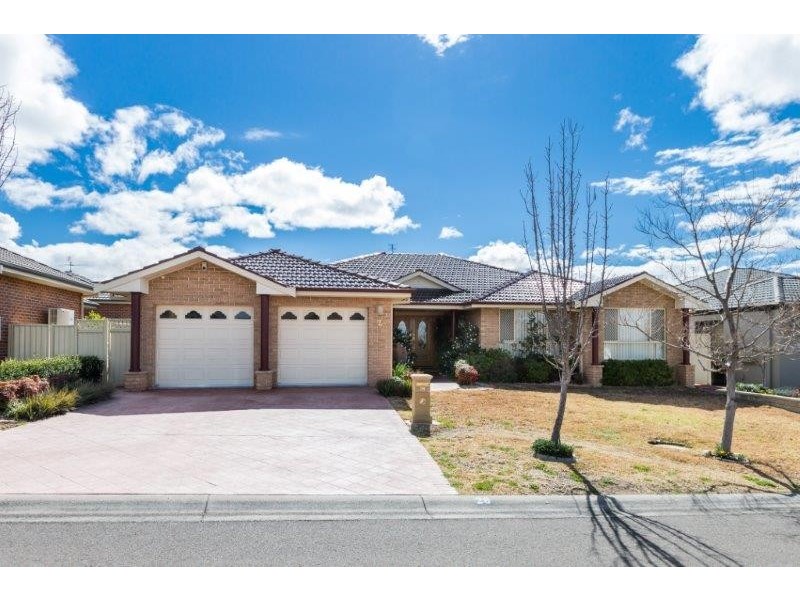 28 The Retreat, Tamworth NSW 2340