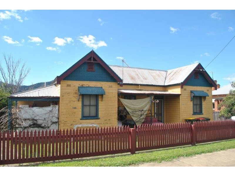 62 Church Street, Tamworth NSW 2340