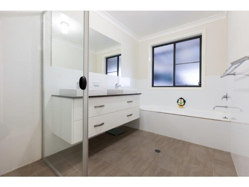 6 Edna Close, Tamworth NSW 2340