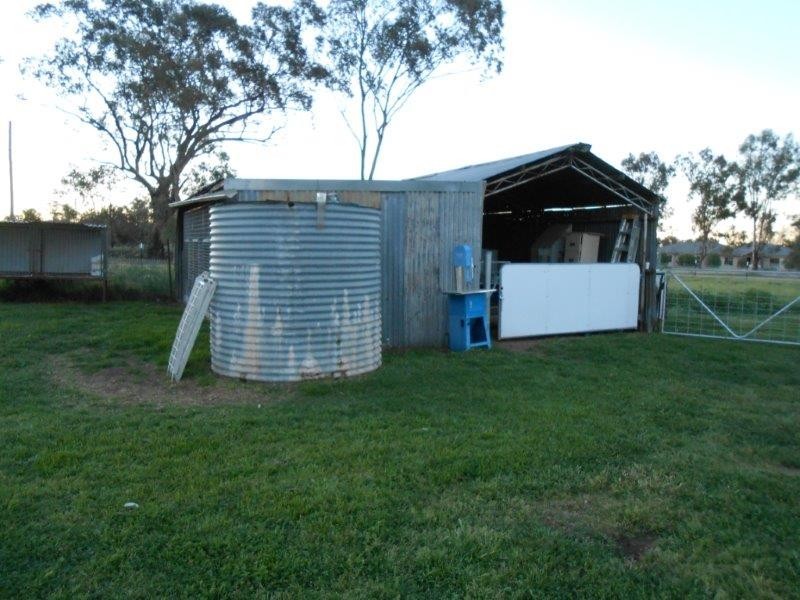 16 and 16A King Street, Duri NSW 2344