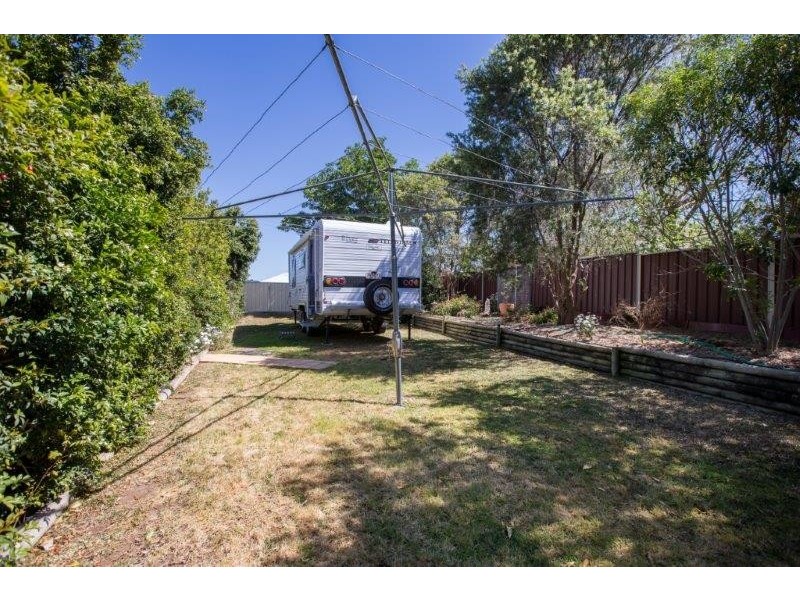30 Caloola Street, Tamworth NSW 2340