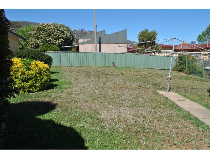 6 Kitchener Street, Tamworth NSW 2340