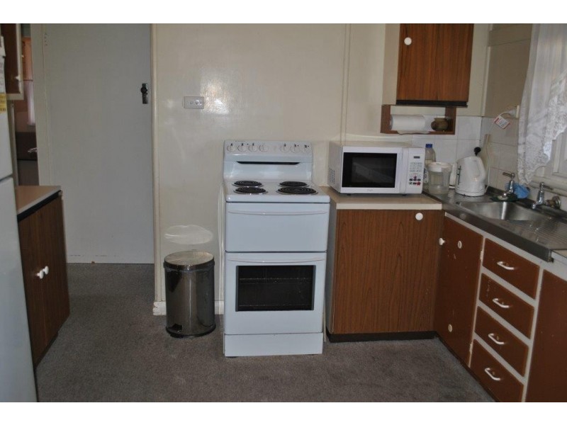 6 Kitchener Street, Tamworth NSW 2340