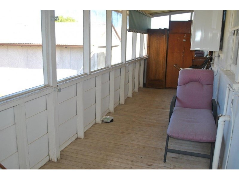 6 Kitchener Street, Tamworth NSW 2340