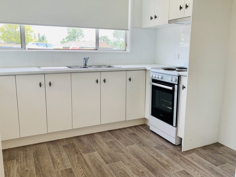 33 Manilla Road, Tamworth NSW 2340