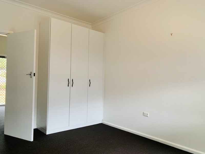 33 Manilla Road, Tamworth NSW 2340