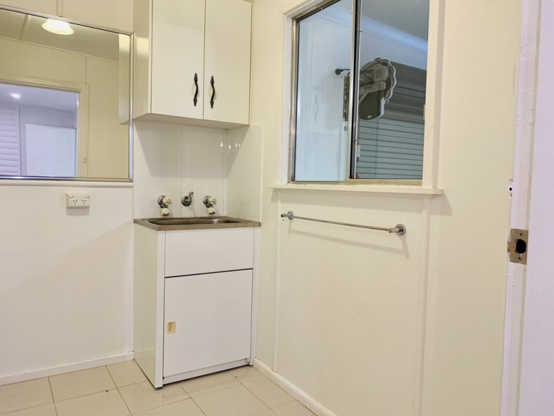 33 Manilla Road, Tamworth NSW 2340