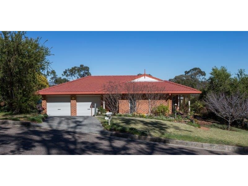 5 Arunta Place, Tamworth NSW 2340