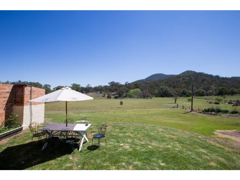 1 Davis Street, Currabubula NSW 2342