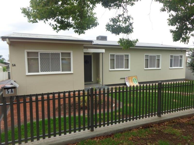 5 Patterson Street, Tamworth NSW 2340