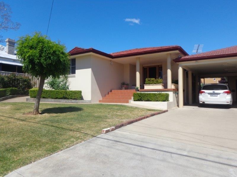 77 Darling Street, Tamworth NSW 2340