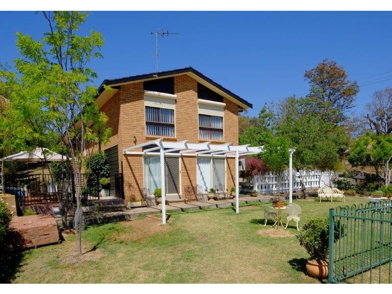 130 Calala Lane, Tamworth NSW 2340