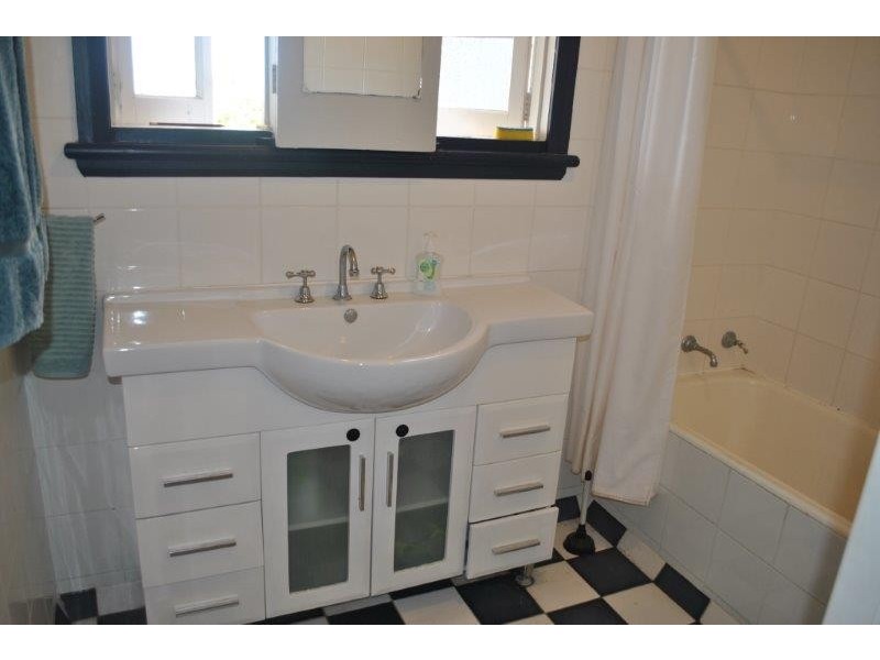 109 Rawson Avenue, Tamworth NSW 2340