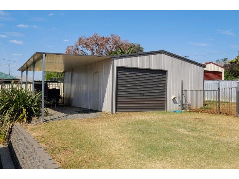 52 Campbell Road, Tamworth NSW 2340