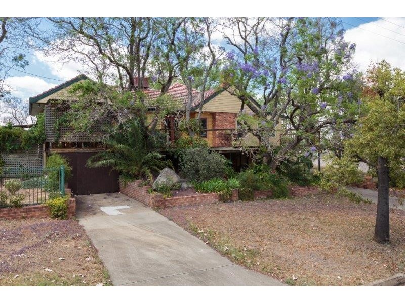 138 Napier Street, Tamworth NSW 2340