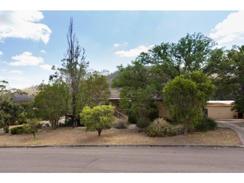 138 Napier Street, Tamworth NSW 2340