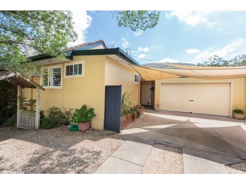 138 Napier Street, Tamworth NSW 2340