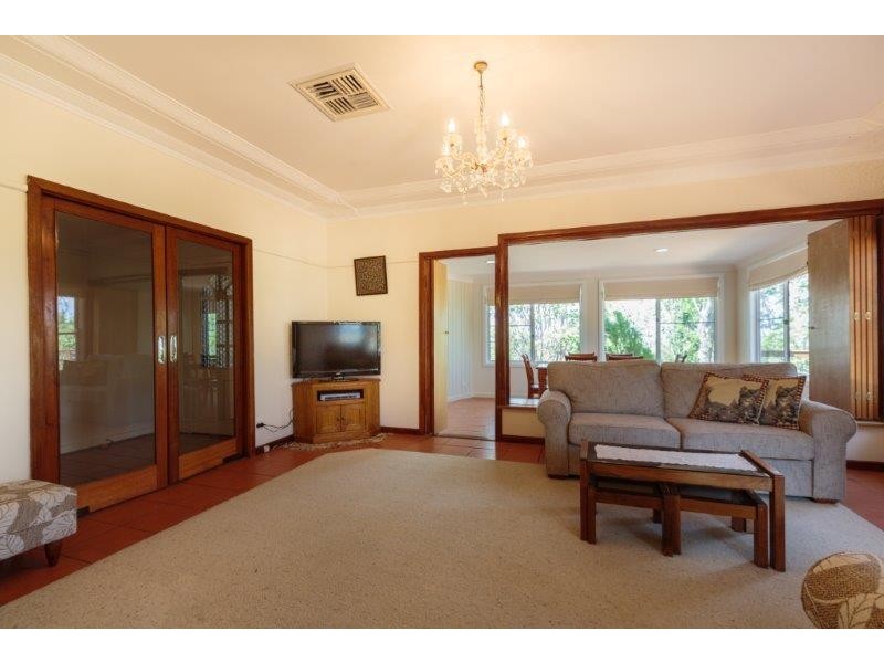 138 Napier Street, Tamworth NSW 2340