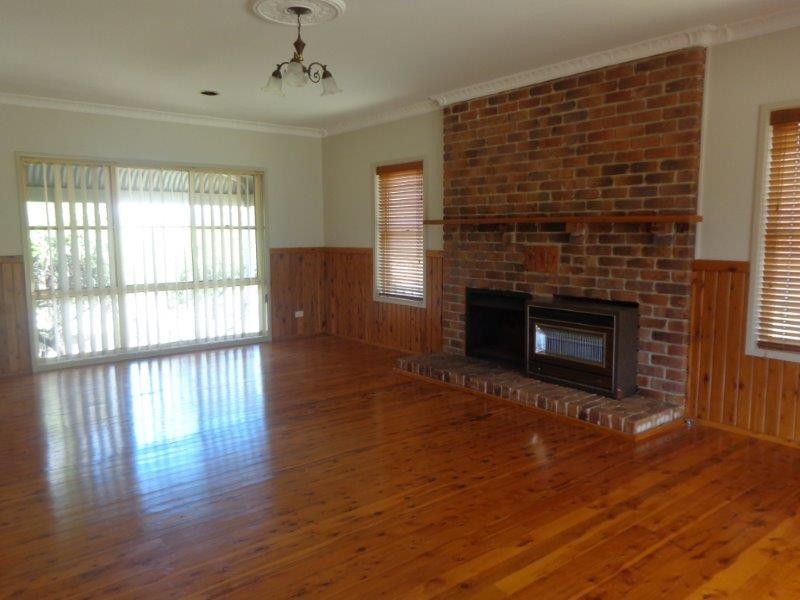 16 The Terrace, Tamworth NSW 2340