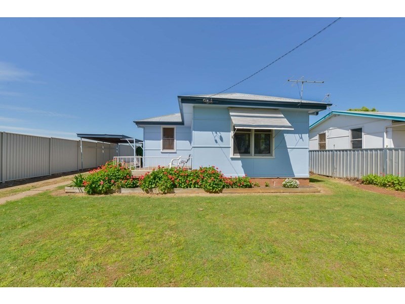 24 Stewart Avenue, Tamworth NSW 2340