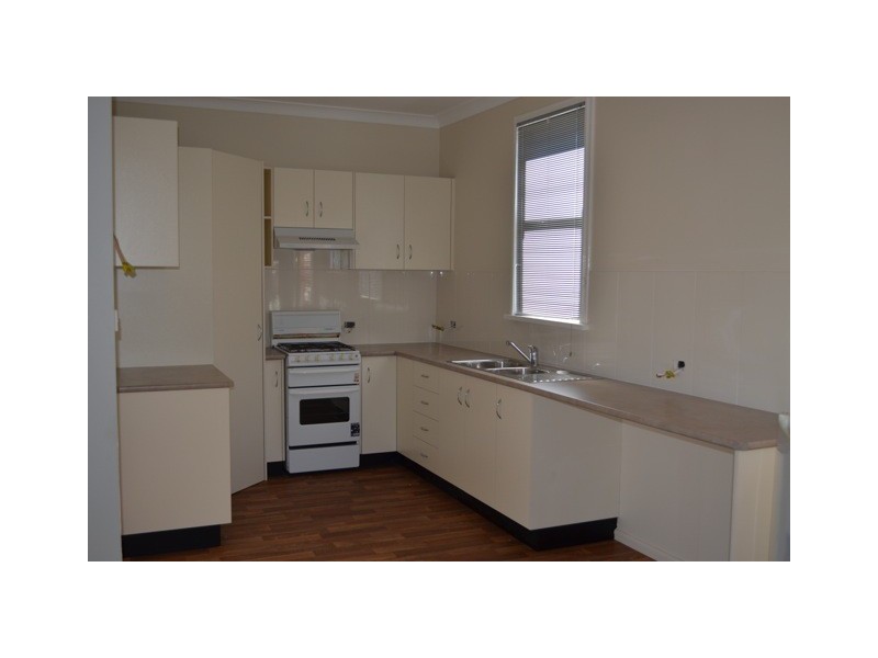 24 Stewart Avenue, Tamworth NSW 2340