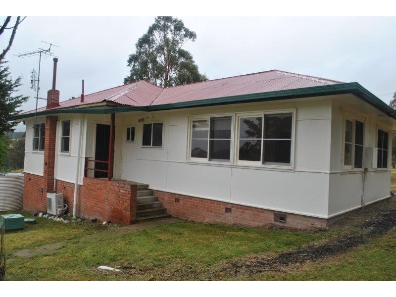 25 Foster Street, Niangala NSW 2354