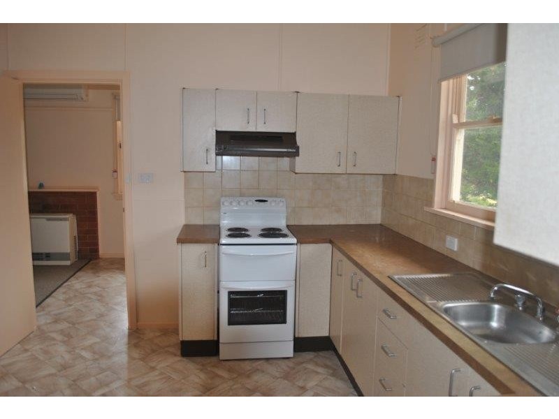 25 Foster Street, Niangala NSW 2354