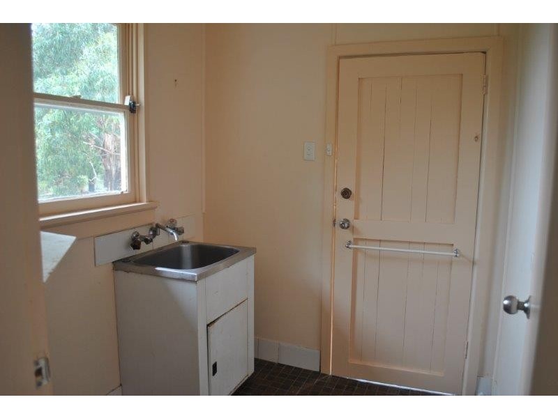 25 Foster Street, Niangala NSW 2354