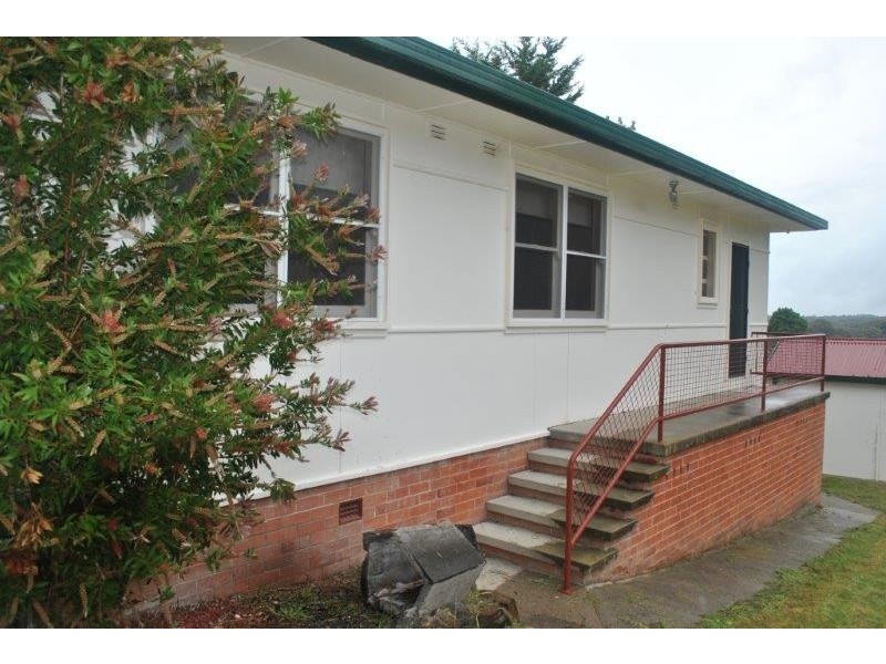 25 Foster Street, Niangala NSW 2354