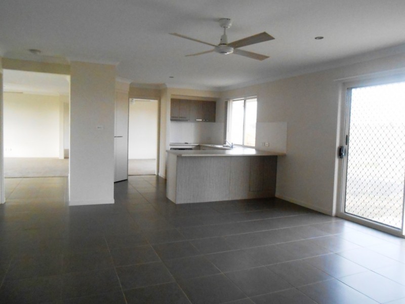 9 Jenners Lane, Tamworth NSW 2340