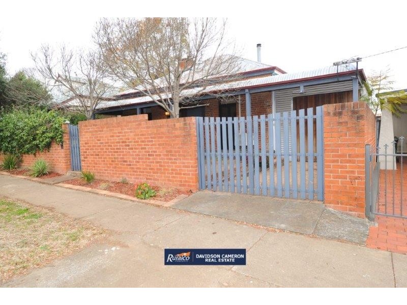 43 Bourke Street, Tamworth NSW 2340