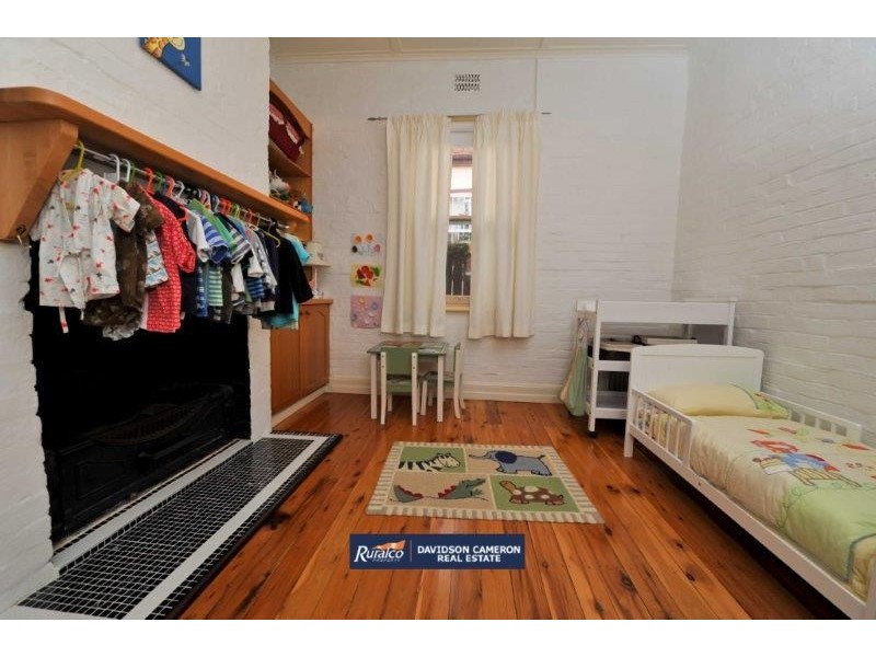 43 Bourke Street, Tamworth NSW 2340