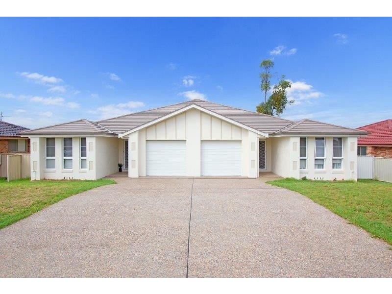 18A and 18B Fishermans Place, Tamworth NSW 2340