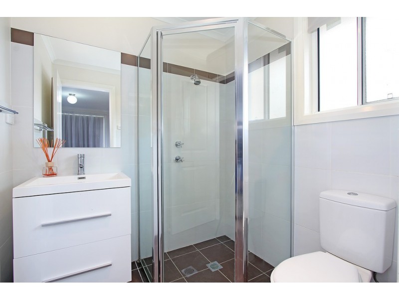 18A and 18B Fishermans Place, Tamworth NSW 2340