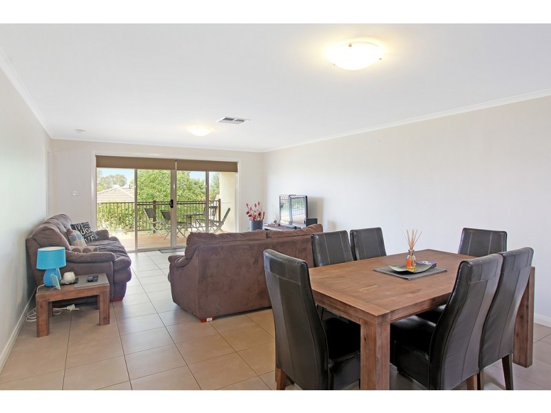 18A and 18B Fishermans Place, Tamworth NSW 2340