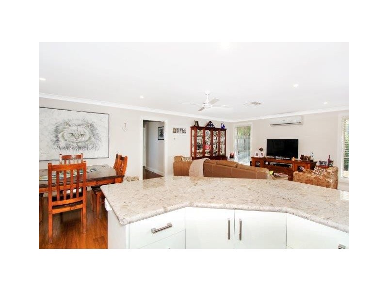 10 Emerald Avenue, Tamworth NSW 2340