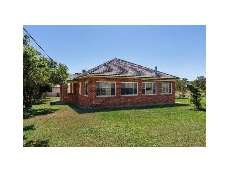 532 Gowrie Road, Duri NSW 2344