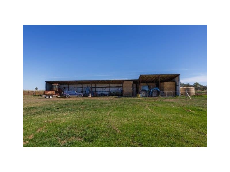 532 Gowrie Road, Duri NSW 2344