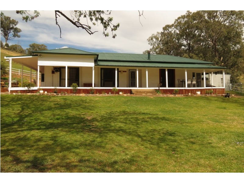844 Duncans Creek Road, Woolomin NSW 2340