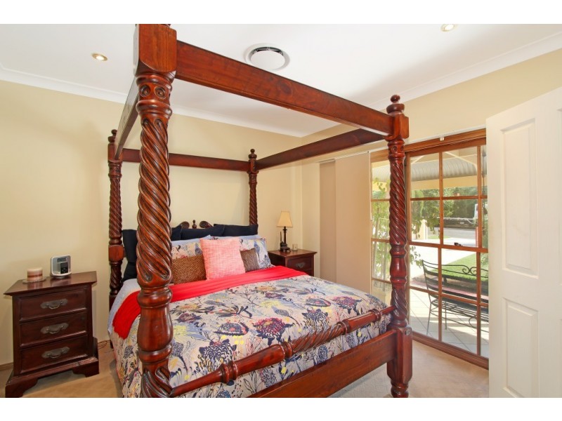 24 Parry Street, Tamworth NSW 2340