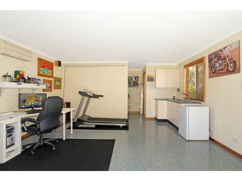 24 Parry Street, Tamworth NSW 2340